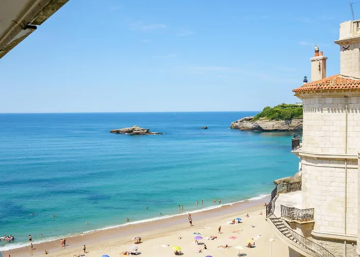 Апартаменты Sofitel-miramar-2 By Interhome